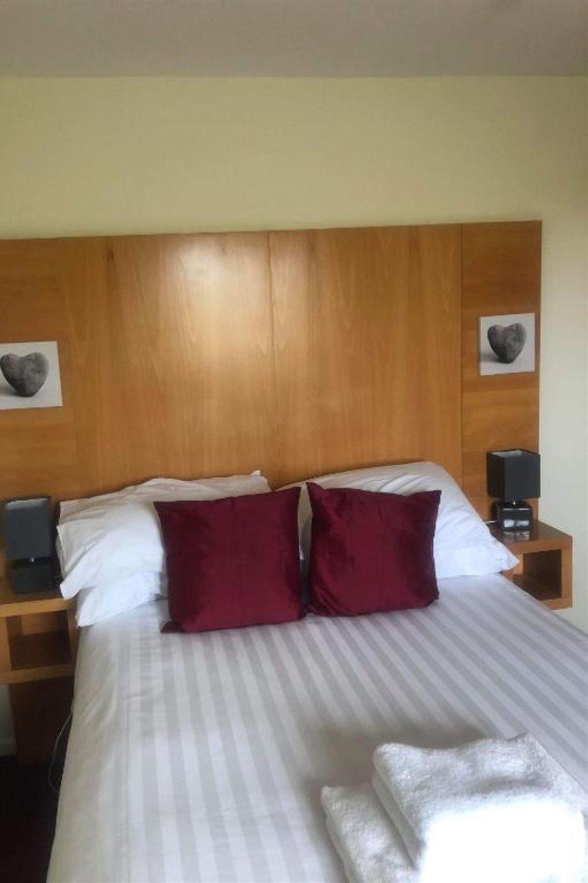 Coach House Hotel Melbourn Esterno foto
