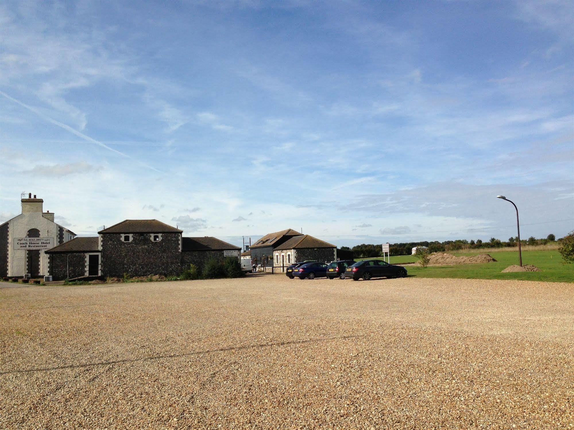 Coach House Hotel Melbourn Esterno foto